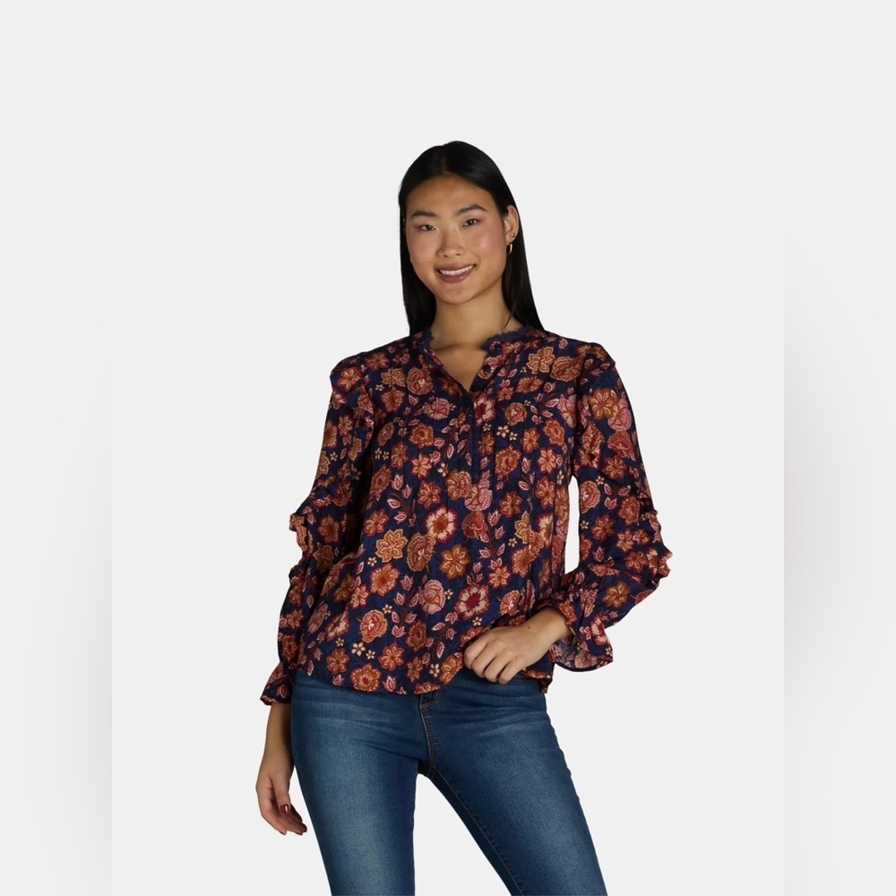 The Pioneer Woman Pleated floral ruffle blouse size 1X